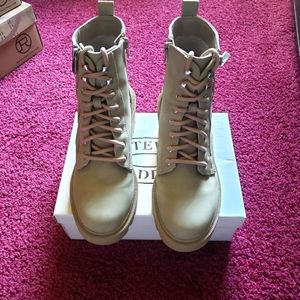 Espirit Jayla Combat Boots